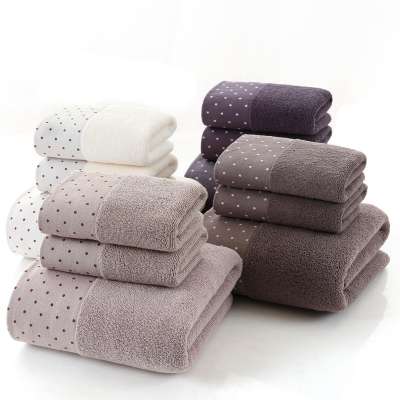 Wholesale High Quality  luxury hotel 100% turkish cotton wearable  fabric adult Bath Towel sets